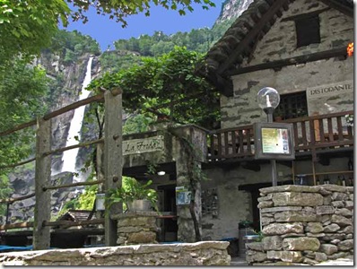 Grotto-La-Froda-Foroglio