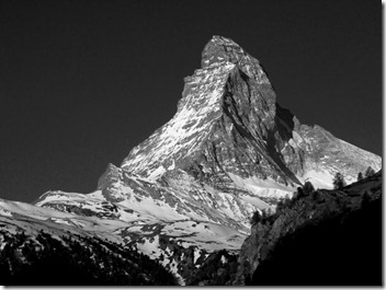 Matterhorn-Zermatt-schwarz-